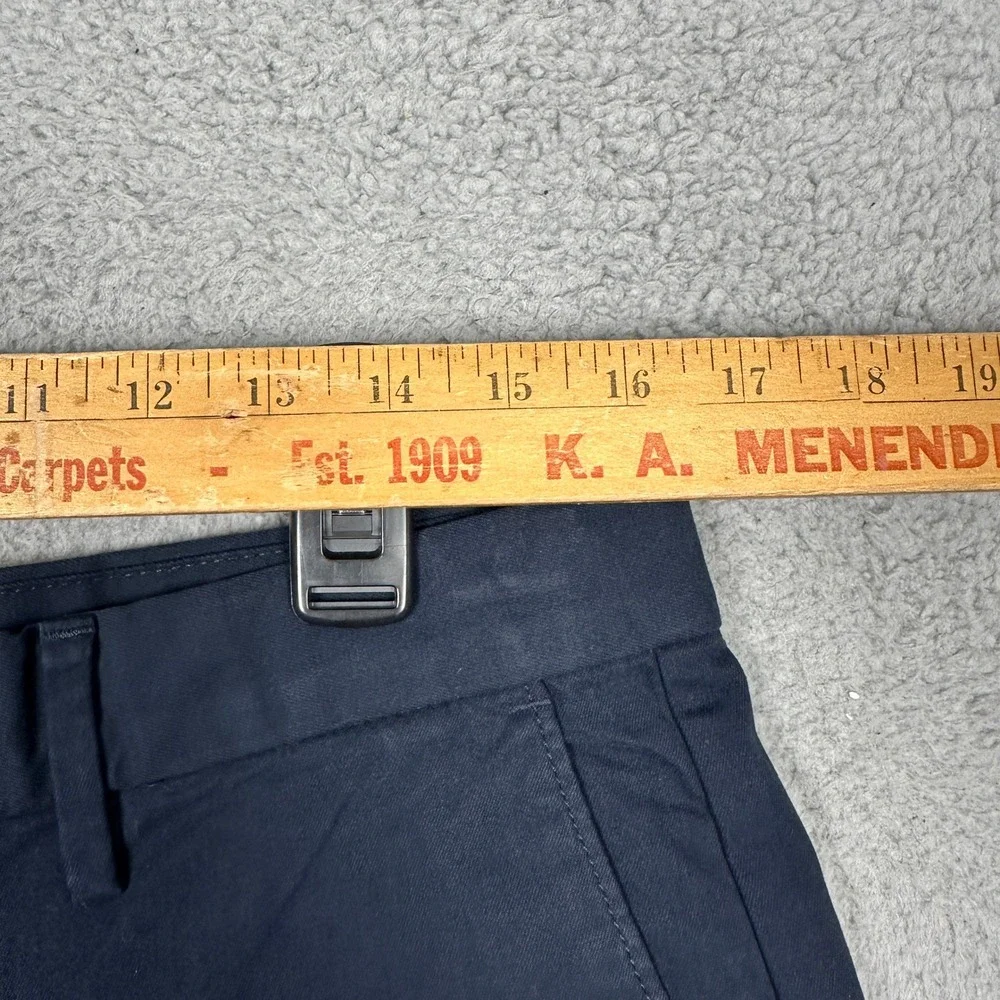 NEW Banana Republic Shorts Mens 32 Lived-In Navy Blue Chino Stretch Flat Front
